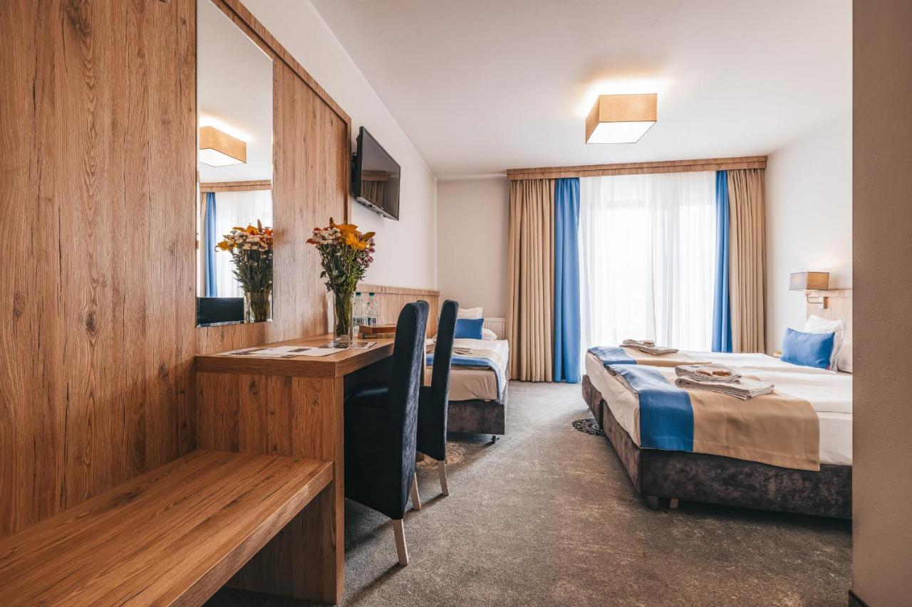 Grand Tatry - Miejsce Na Wyjatkowy Pobyt Dla Ciebie I Twojej Rodziny! - Sauna I Jacuzzi Wliczone W Cene Pobytu -10 Minut Pieszo Od Term Bania Białka Tatrzańska Extérieur photo